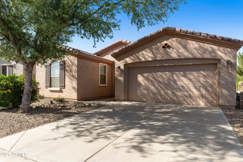 4245 E-005-039-DLB 8609-MLS_Size