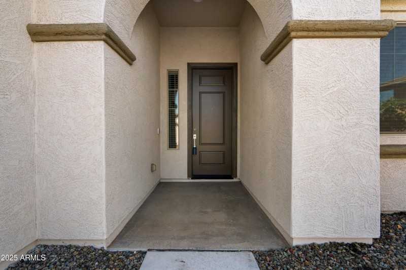 03-Front entry