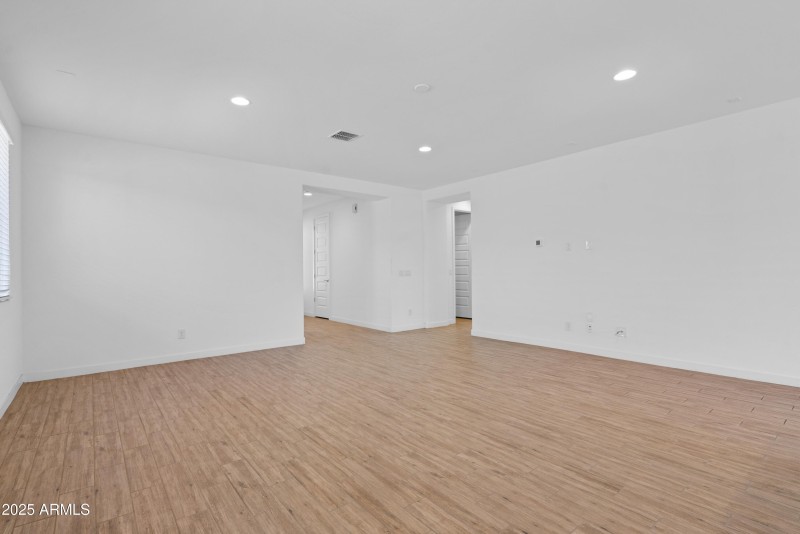 08-Living Room