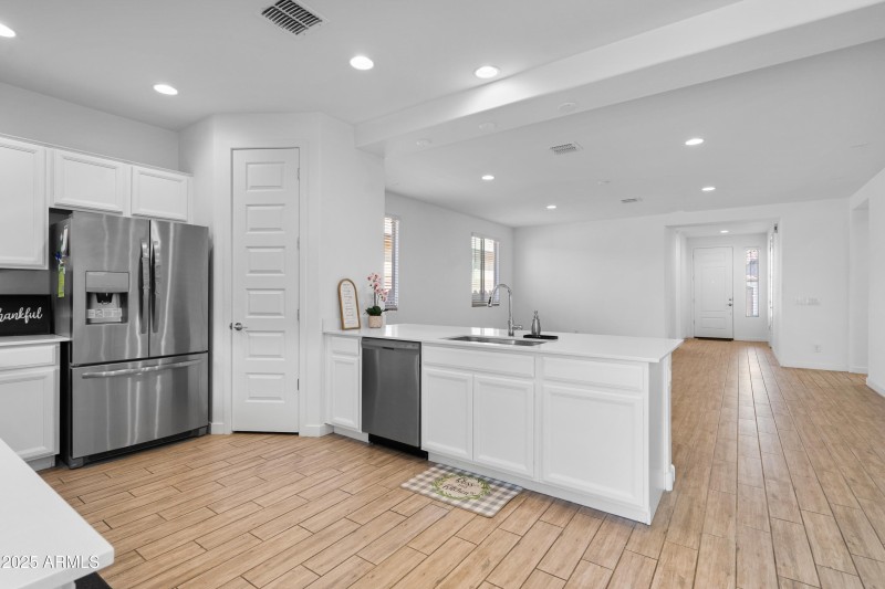 13-Kitchen