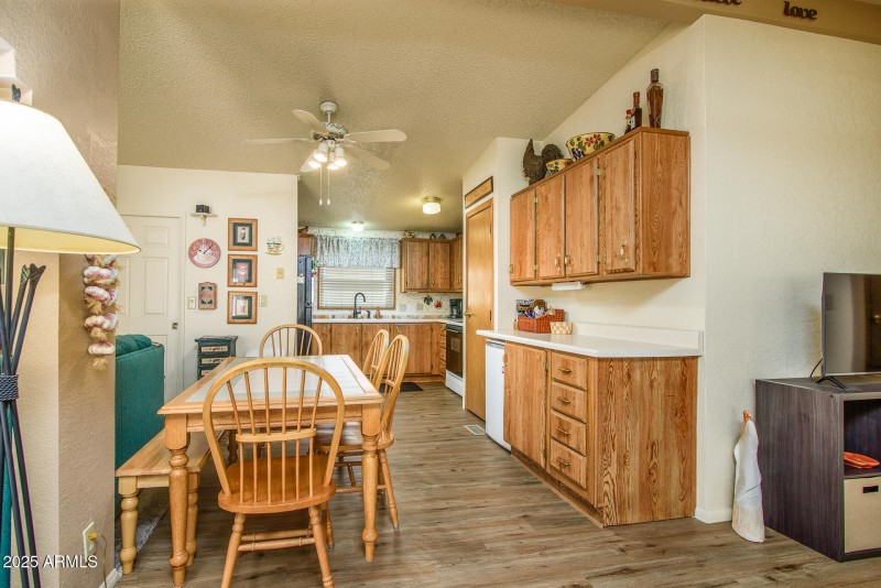 Dining Room & Kitchen