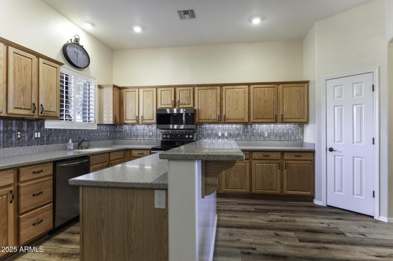Kitchen 1