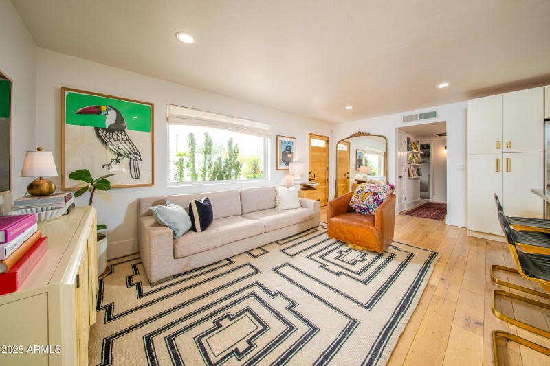 6608 E Lewis Ave-8