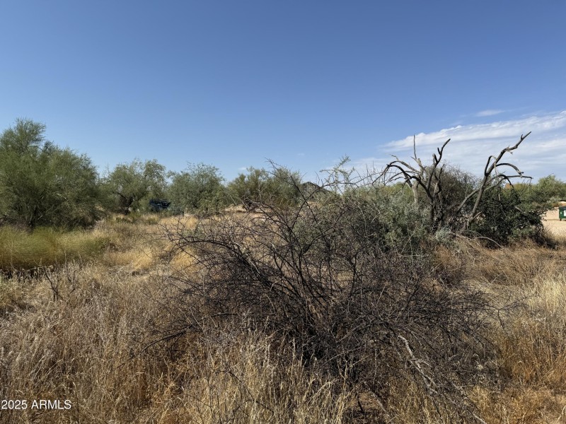 Close to Hiking, Biking, Riding