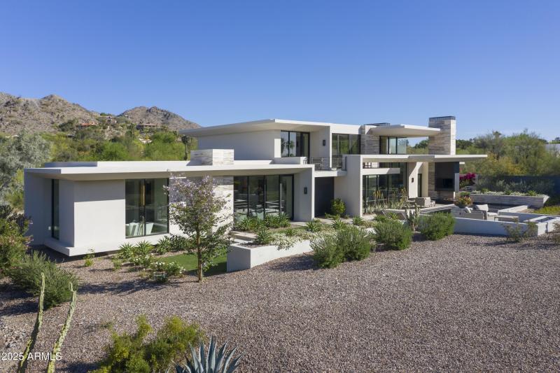 Joshua Tree Ln