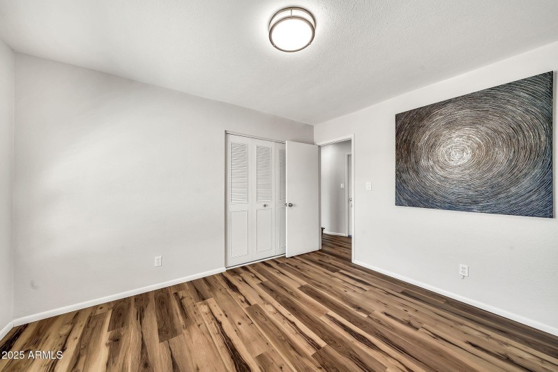 mls_12826 N 29th St-19