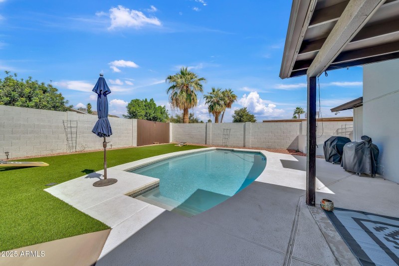 mls_12826 N 29th St-31