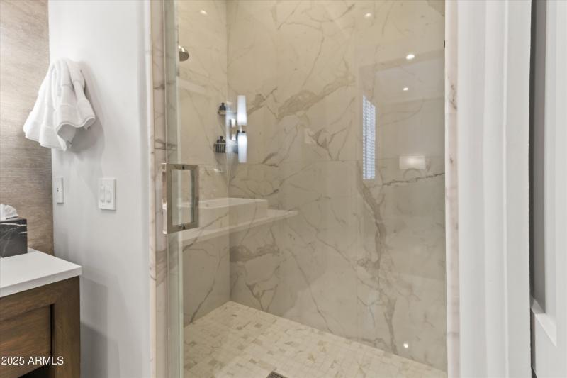 Guest Bathroom 2