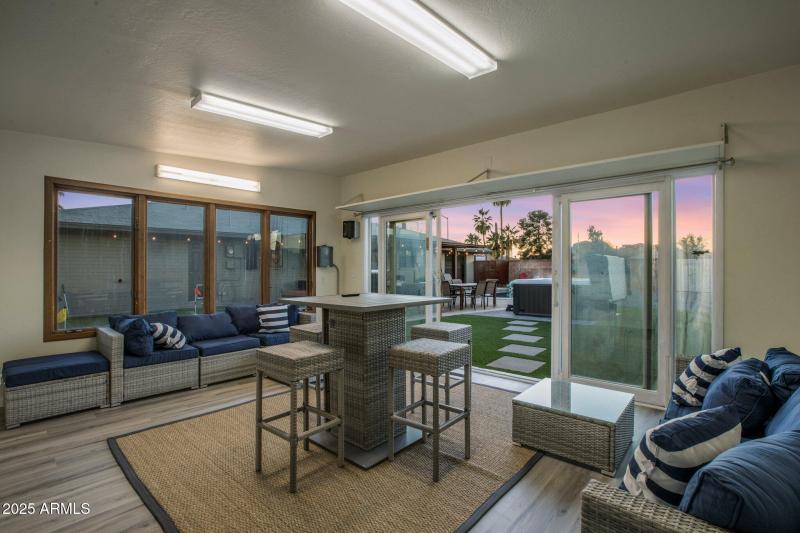 50-web-or-mls-HUB00316