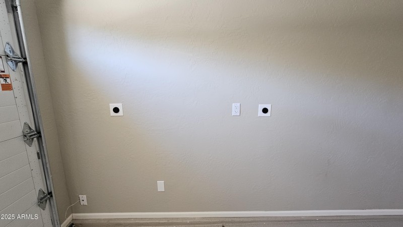 2 50 amp outlets