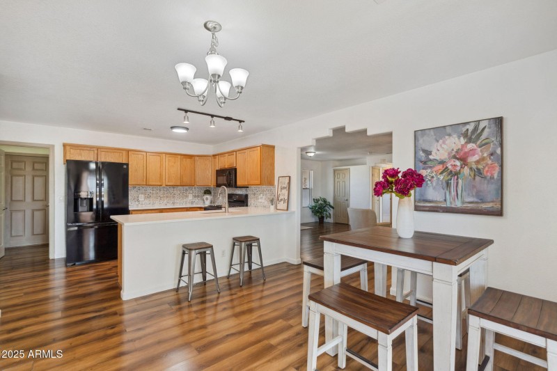 Kitchen/Dining