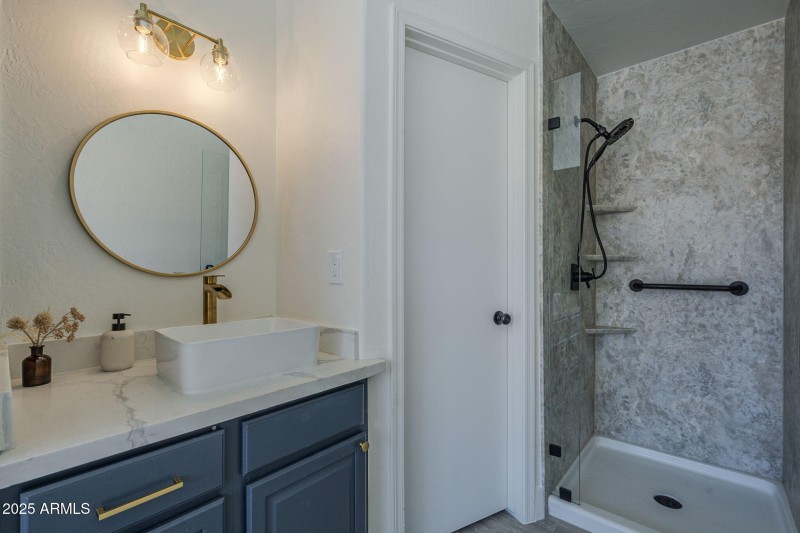 Primary En Suite