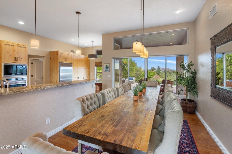 DINING AND KITCHEN