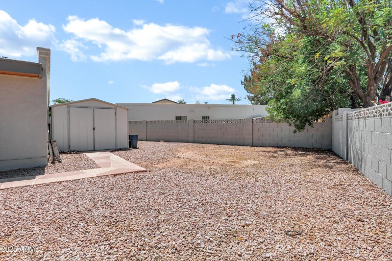 Side Yard w/ Shed