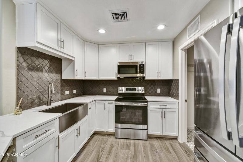 07-Kitchen