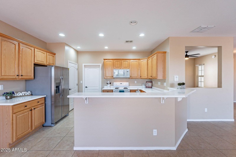 Spacious Kitchen