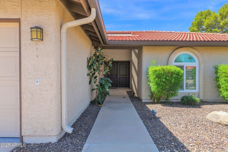 12-web-or-mls-P1211328