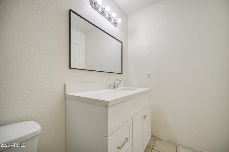 Bathroom-pic 3