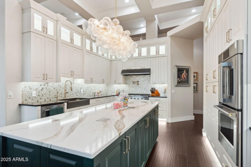 Gourmet Kitchen