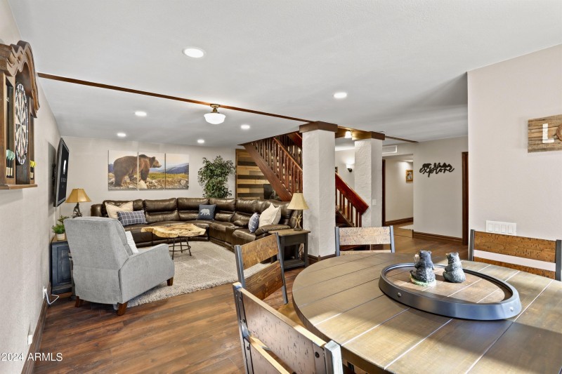 Open 1st floor