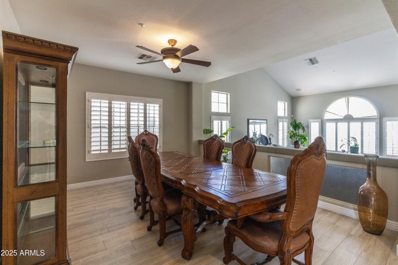 9548 W KEYSER Drive, Peoria, AZ 85383