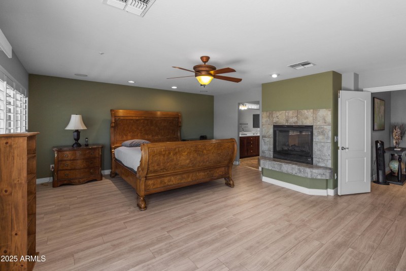 9548 W KEYSER Drive, Peoria, AZ 85383