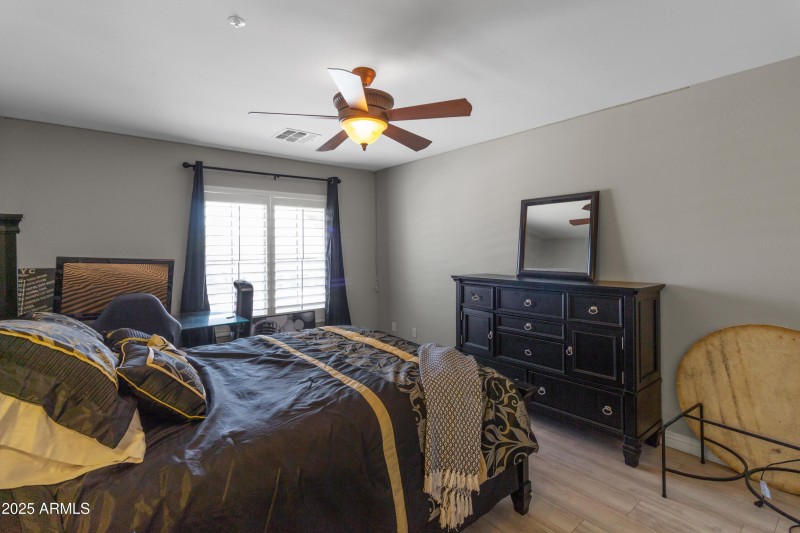 9548 W KEYSER Drive, Peoria, AZ 85383