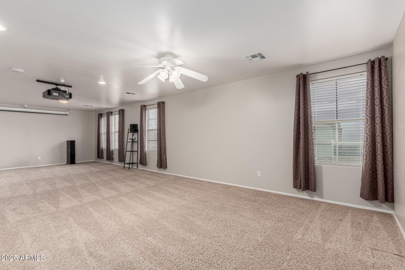UPSTAIRS LOFT