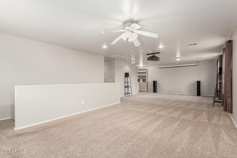 UPSTAIRS LOFT