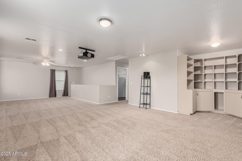 UPSTAIRS LOFT
