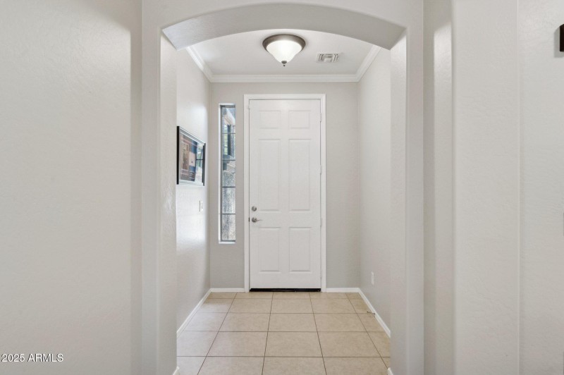 5-web-or-mls-2957-e-melrose-st