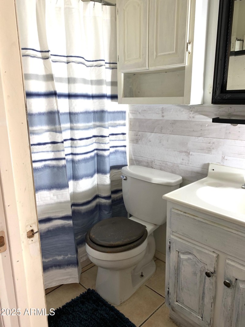 Unit one bathroom