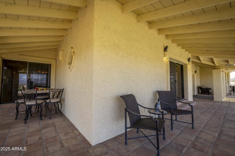 2025-05-14-16030eChollaAve-MCORealty-Fou