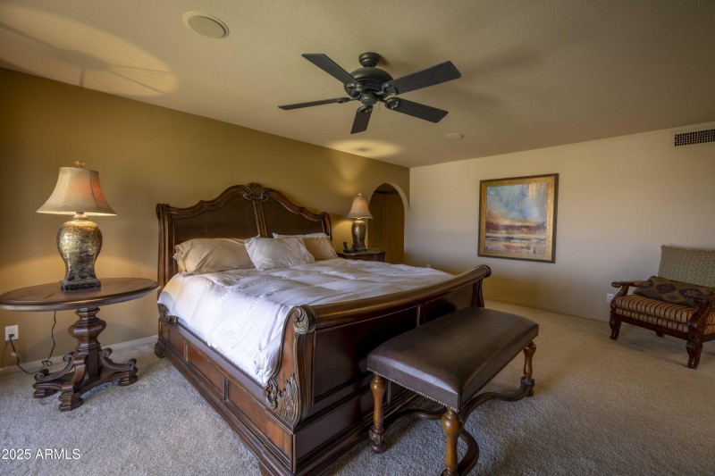 2025-05-14-16030eChollaAve-MCORealty-Fou