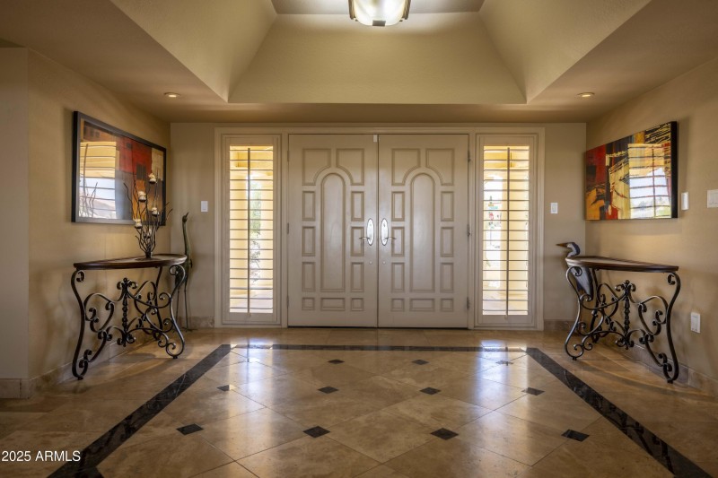 2025-05-14-16030eChollaAve-MCORealty-Fou