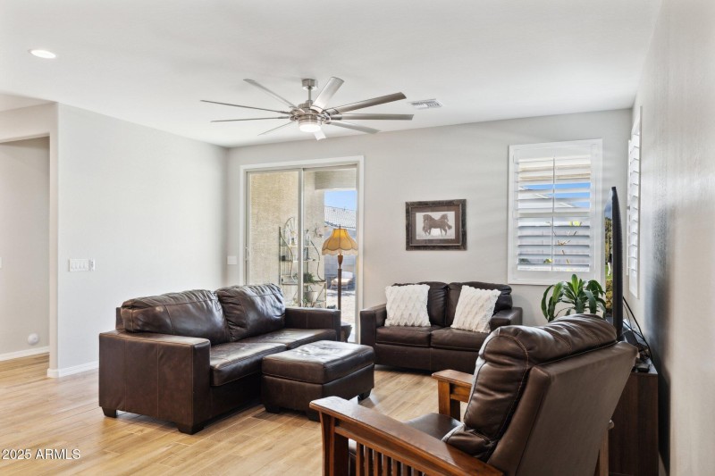 6-web-or-mls-12176-e-chevelon-trail