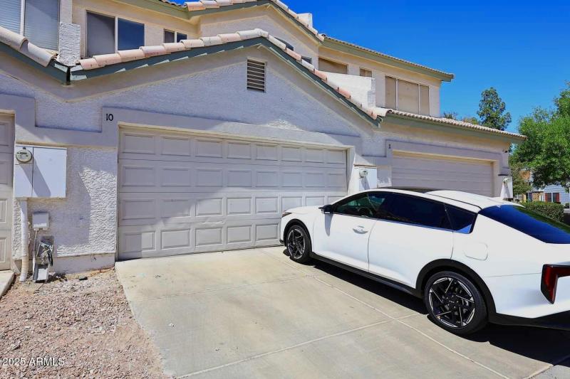 Attached 2-Car Garage