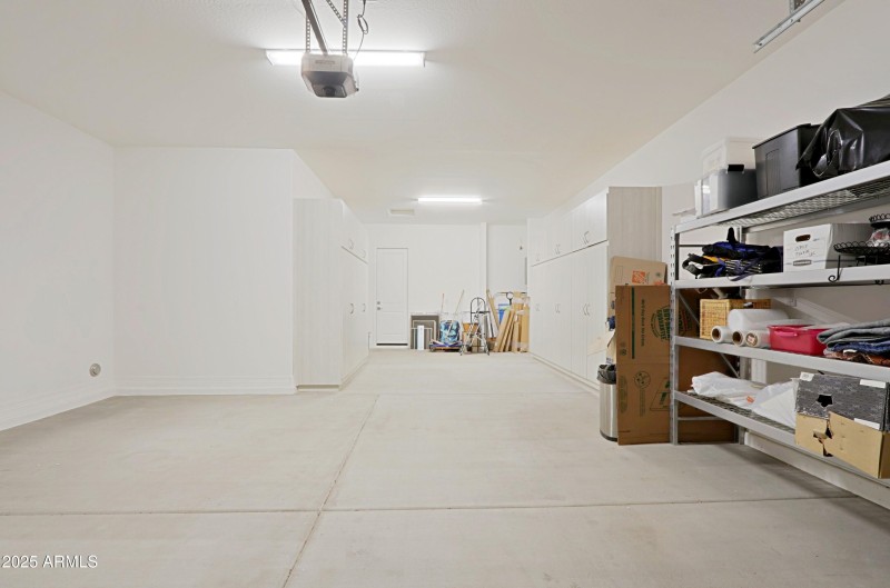 Garage 1