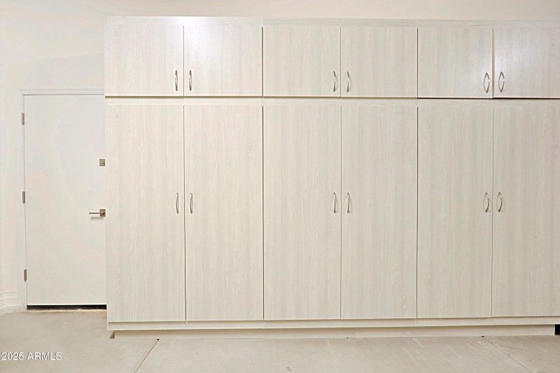 Garage 4