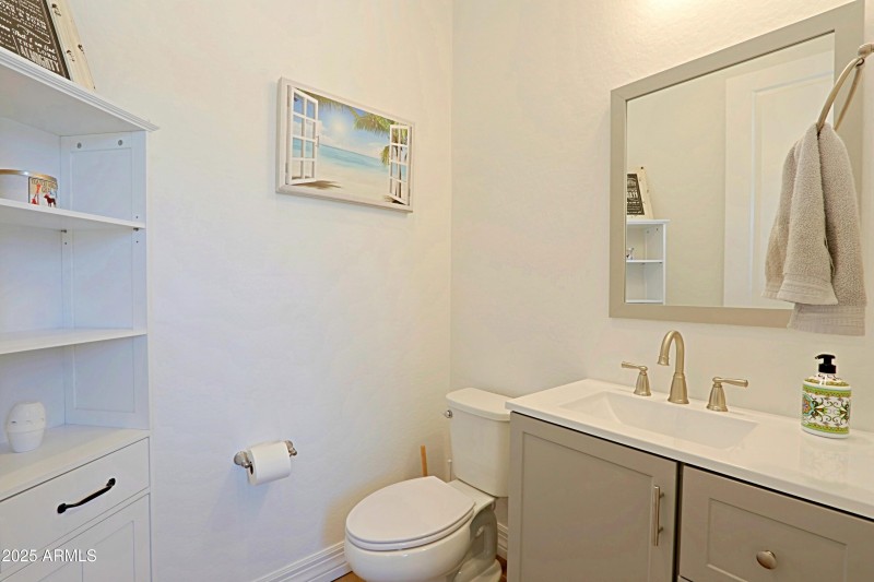 Powder Room 1