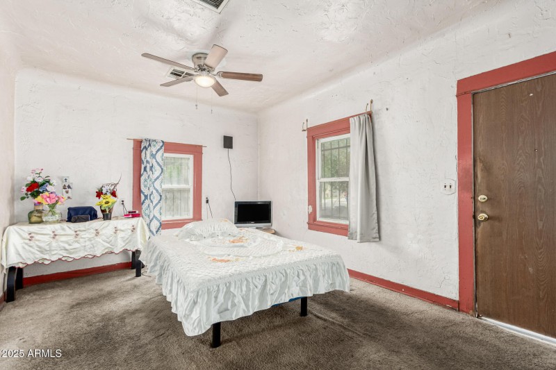 7 - McKinley 1029