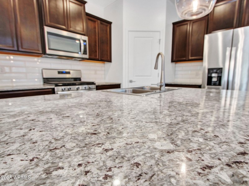 03-Kitchen-(5)
