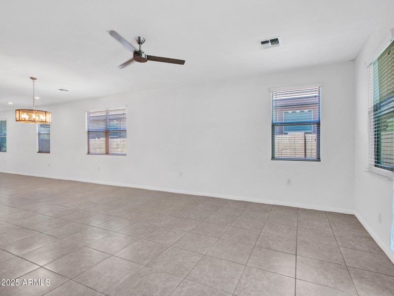 05-Living-room-(3)