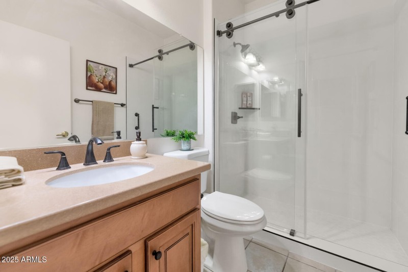 14737 W Colt Ln-016-020-1500x1000