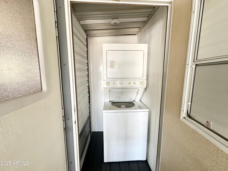 STACKABLE WASHER/DRYER