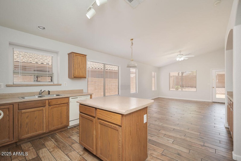 06_Kitchen_01
