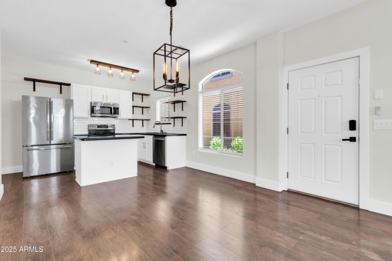 1350 S Greenfield Rd unit 1166-4