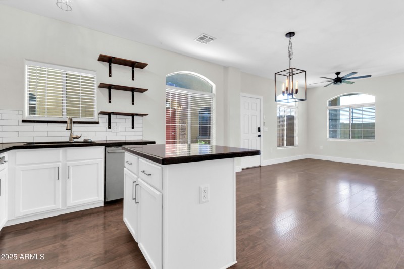1350 S Greenfield Rd unit 1166-11