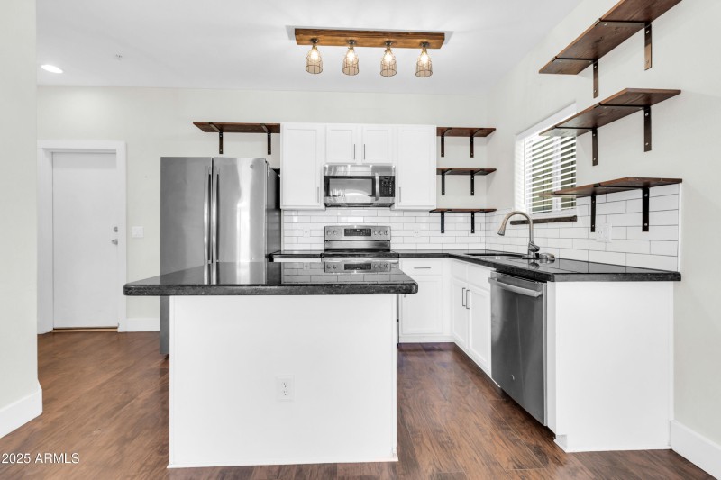 1350 S Greenfield Rd unit 1166-16