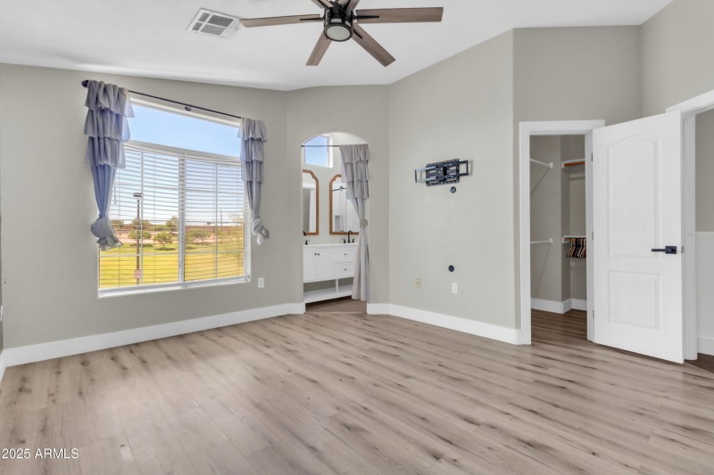 1350 S Greenfield Rd unit 1166-19